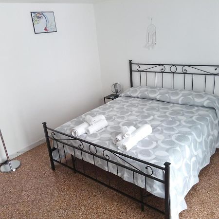 New Rose House Apartment Molfetta Bagian luar foto